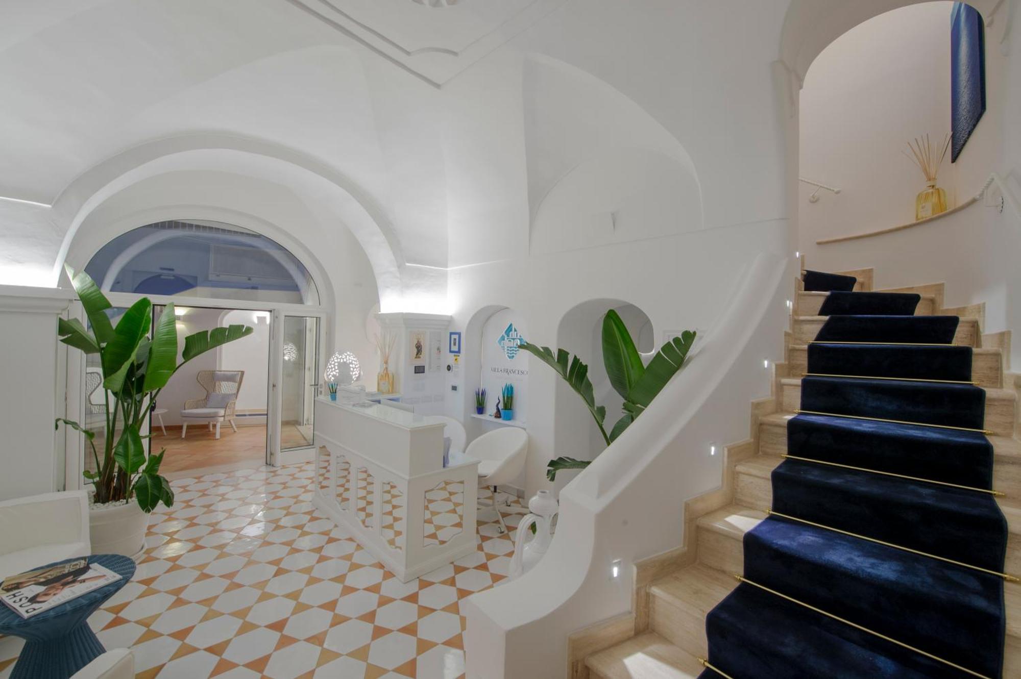 Villa Francesco Luxury Suites โปซิตาโน ภายนอก รูปภาพ