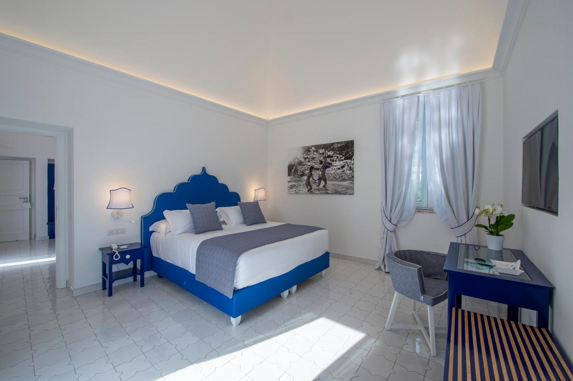 Villa Francesco Luxury Suites โปซิตาโน ภายนอก รูปภาพ
