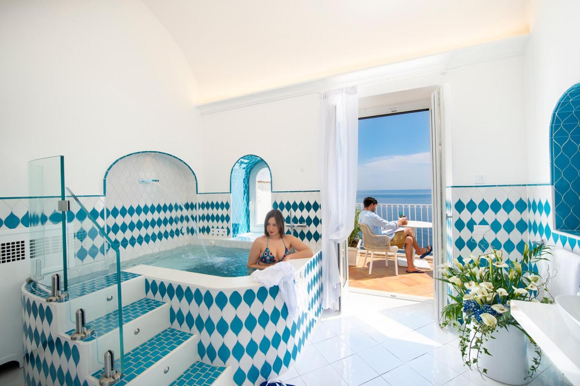 Villa Francesco Luxury Suites โปซิตาโน ภายนอก รูปภาพ