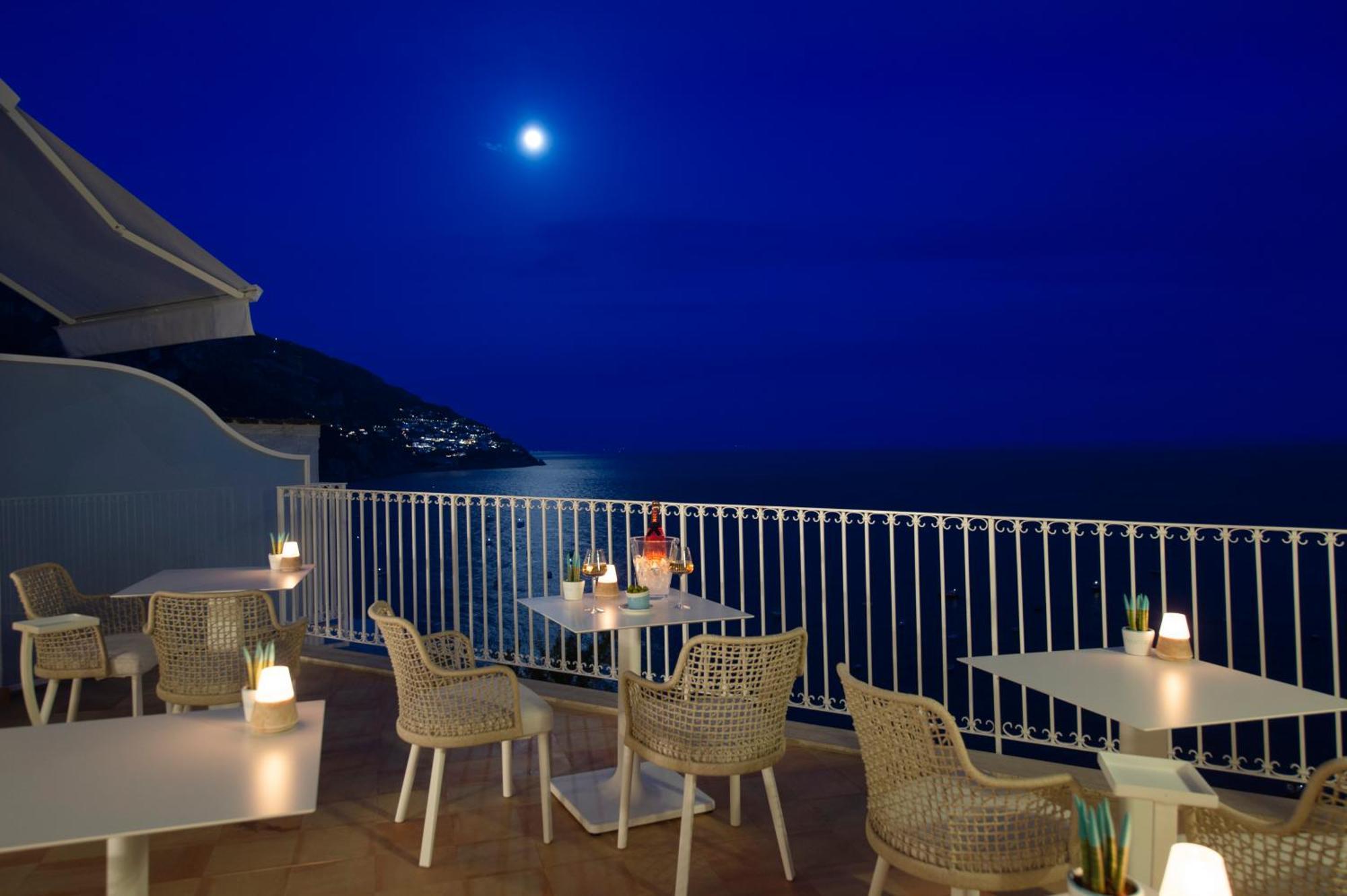 Villa Francesco Luxury Suites โปซิตาโน ภายนอก รูปภาพ
